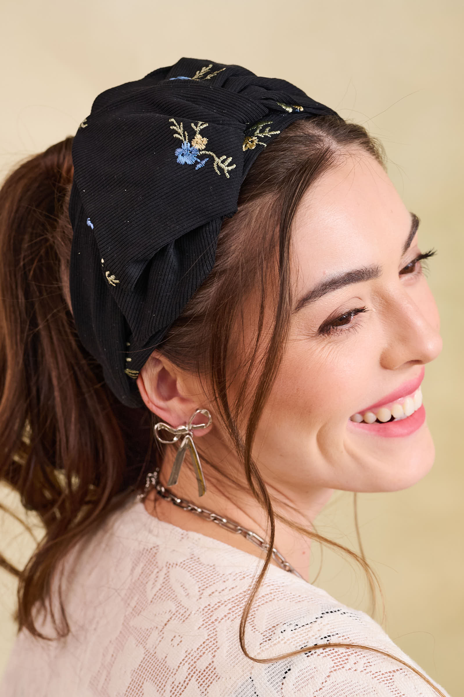 סרט לשיער – 'בר' – רקום כחול (2)