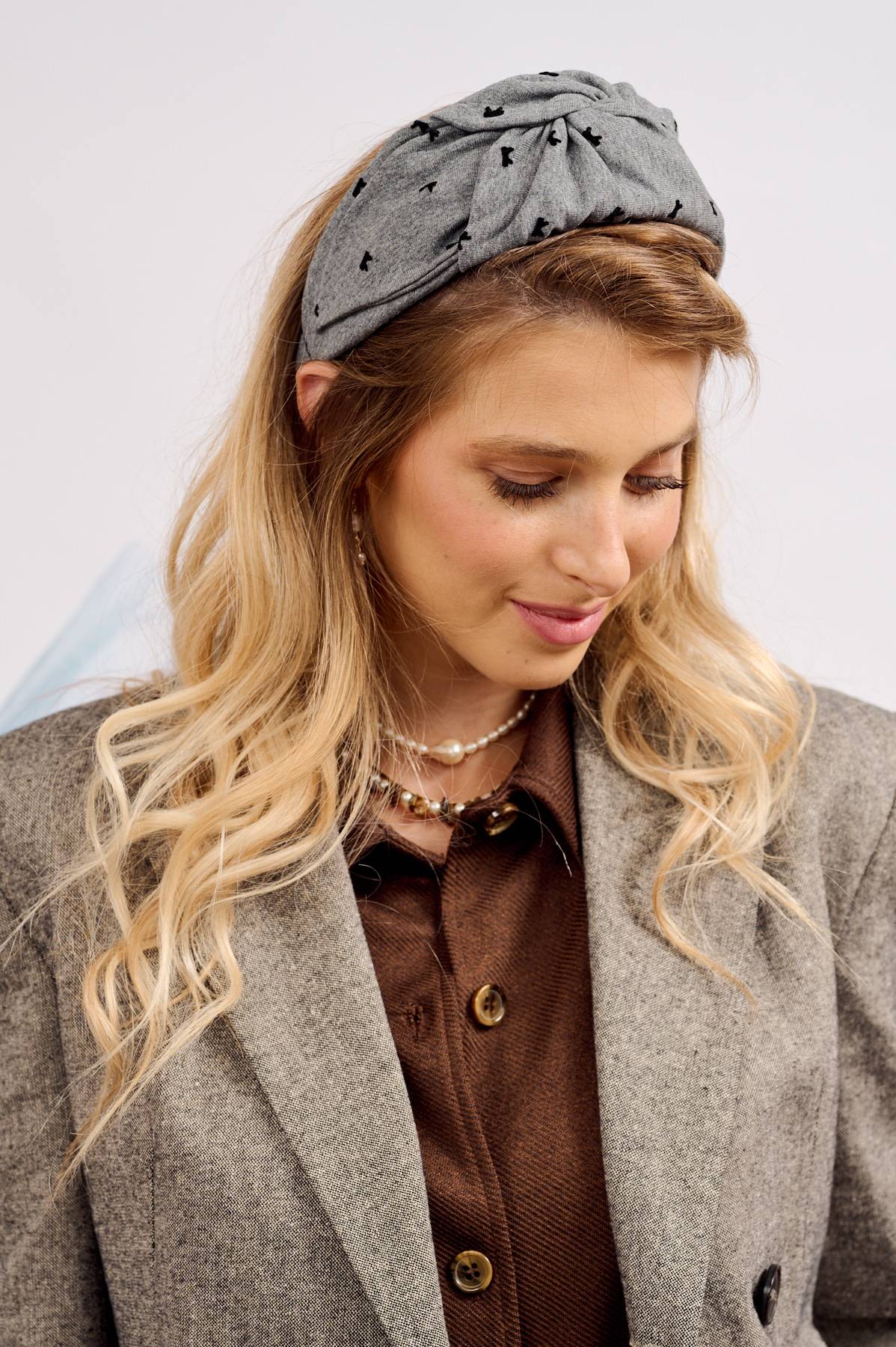 קשת לשיער – 'אספרסו' – אפור מגורד (1)