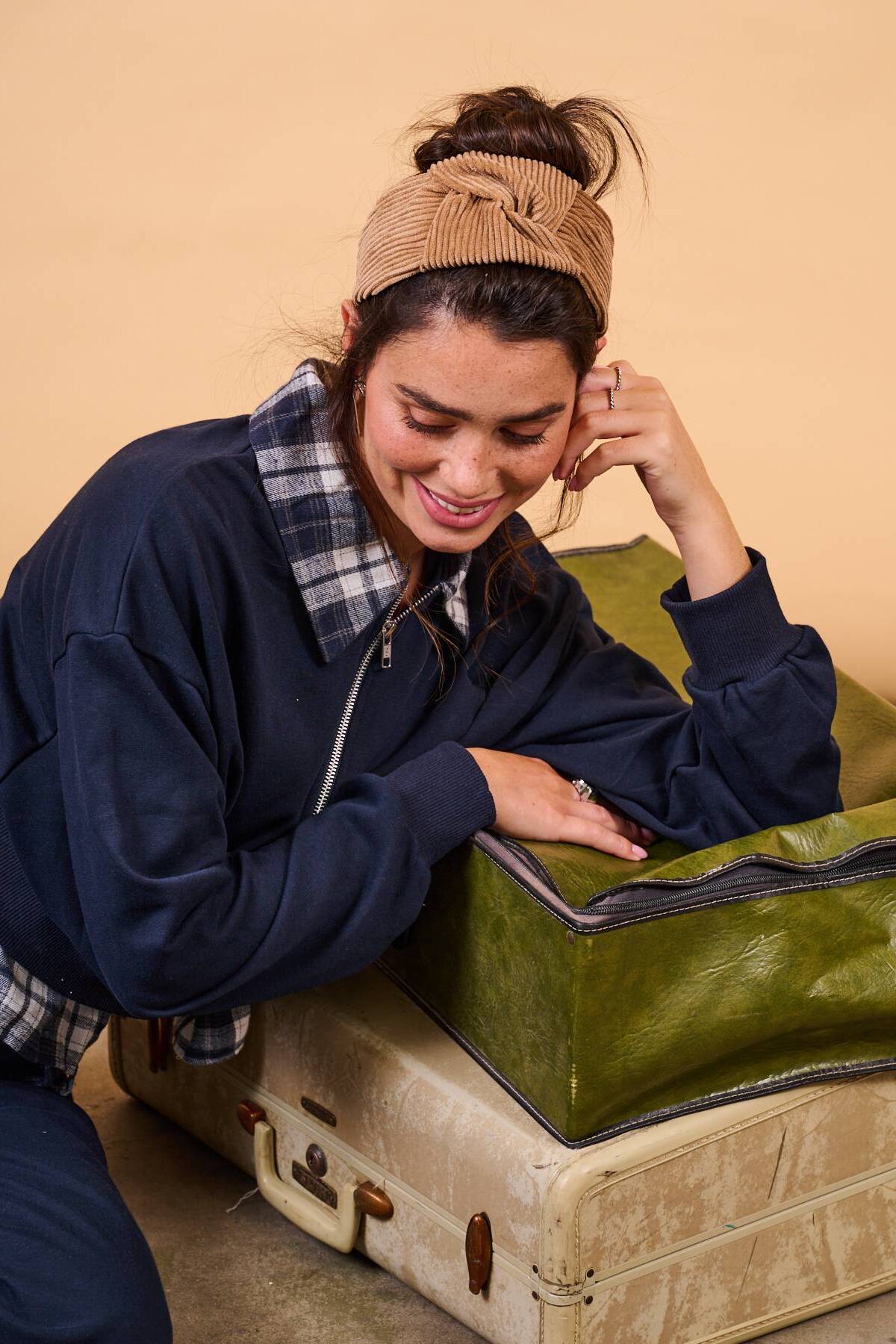 קשת לשיער - 'Day by Day' - קורדרוי קאמל