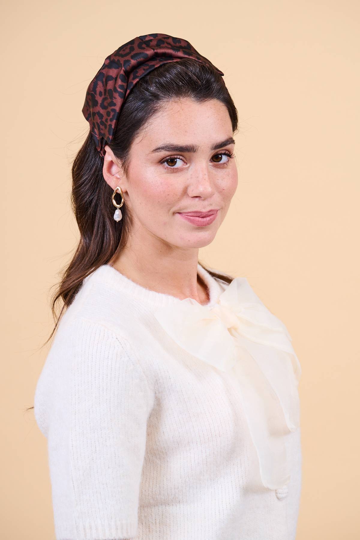 קשת לשיער - 'ליאון' - סאטן